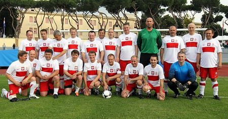 Polscy parlamentarzyści pokonali włoskich w meczu futbolowym