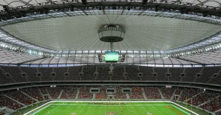 Spadkobiercy walczą o prawa do terenu, na którym stoi Stadion Narodowy