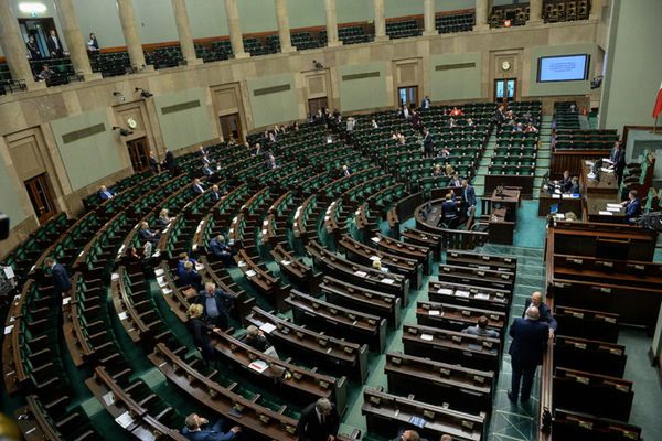 Sejm przyjął nowelizację ustawy o zgromadzeniach