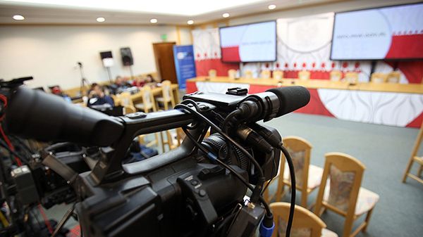 Sala konferencyjna Państwowej Komisji Wyborczej