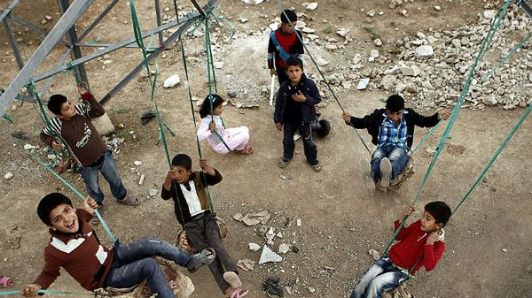 Jaki los czeka dzieci uchodźców?