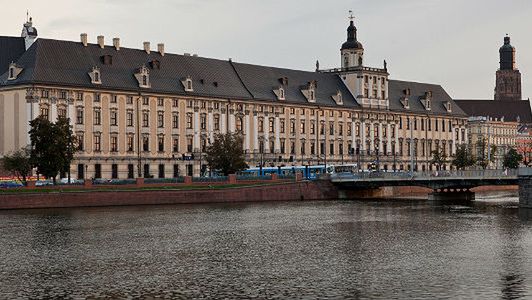 Gmach uniwersytetu Wrocławskiego