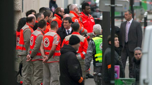 W ataku na redakcję tygodnika "Charlie Hebdo" zginęło 12 osób