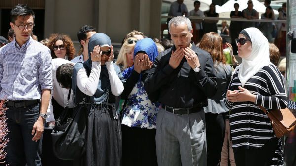 Okolice kawiarni Lindt w Sydney po zamachu z 16 grudnia ub. roku