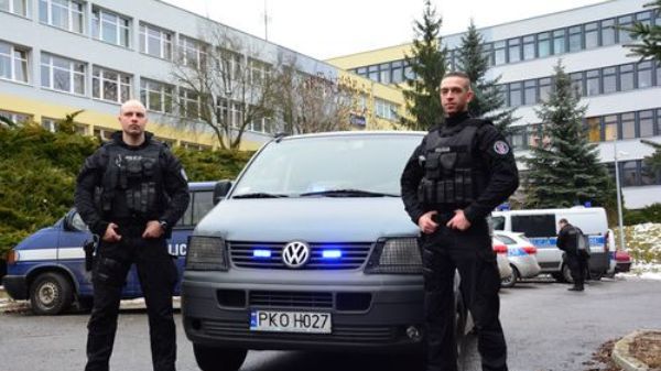 Życie staruszce uratowali konińscy policjanci.