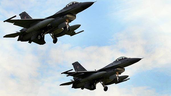Polskie F16 z bazy w Powidzu