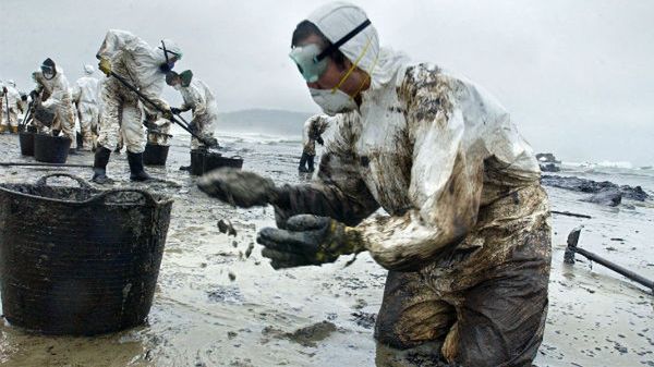 Skutki zatonięcia tankowca Prestige