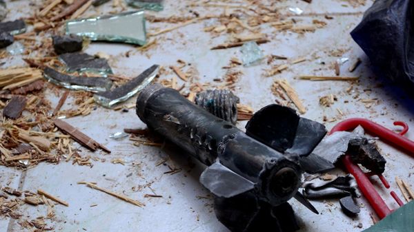 Fragment pocisku znaleziony po ostrzale jednej z dzielnic Damaszku, 31 października