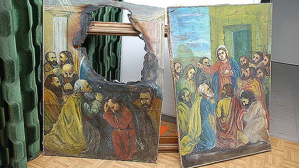 Zabezpieczone przez policjantów obrazy