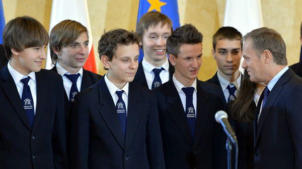 Premier gratuluje gimnazjalistom