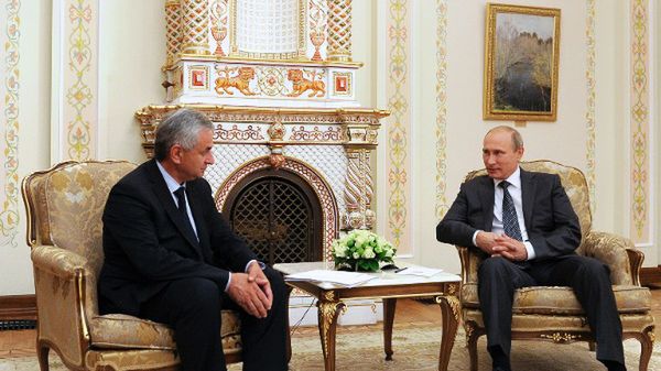 Raul Chadżimba i Władimir Putin