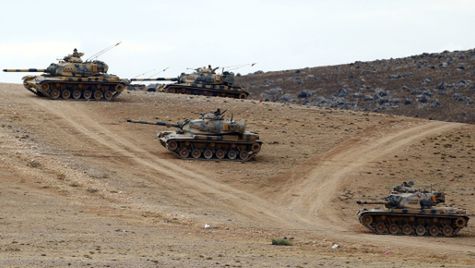 Tureckie czołgi w pobliżu granicy z Syrią