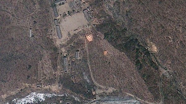 Satelitarne zdjęcie poligonu Punggye-ri z kwietnia 2012 r.