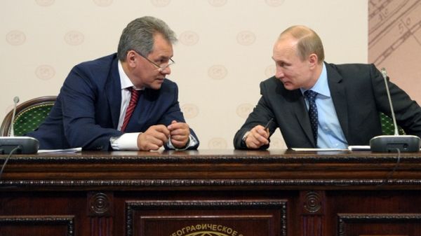 Siergiej Szojgu i Władimir Putin