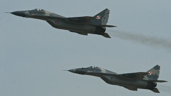 Para polskich MiG-ów 29