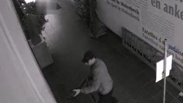 Kadr z filmu, który udostępniła belgijska policja