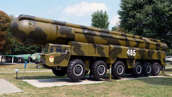 Radziecka wyrzutnia RSD-10 Pionier