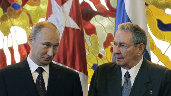Władimir Putin i Raul Castro, 11 lipca