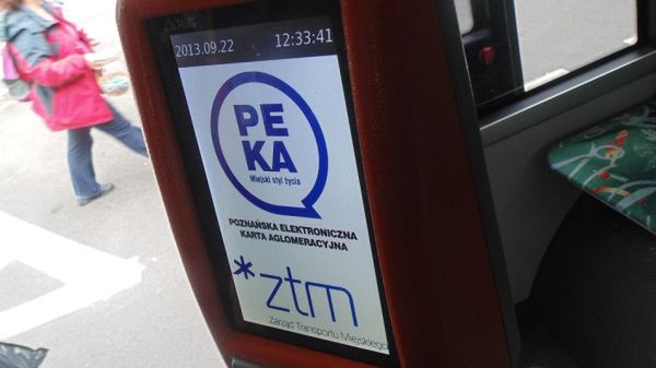 Każdy właściciel karty PEKA zapłaci za pomocą tPortmonetki