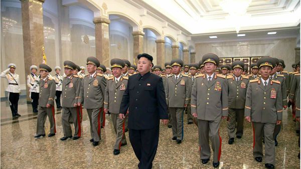 Kim Dzong Un, przywódca Korei Północnej wraz z