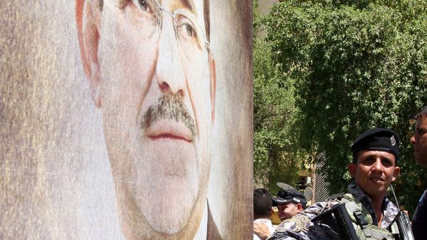 Plakat Nuriego al-Malikiego w Bagdadzie