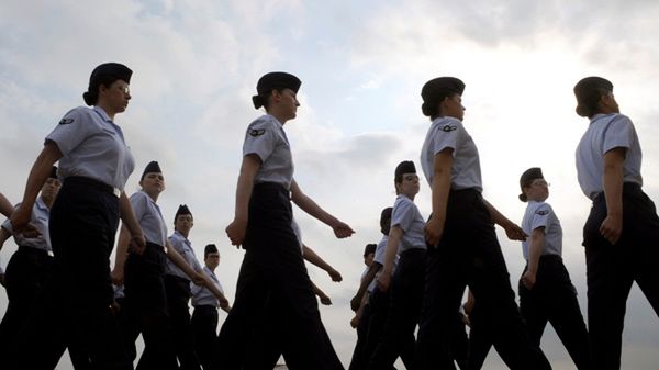 Kadetki w bazie sił powietrznych USA w Lackland