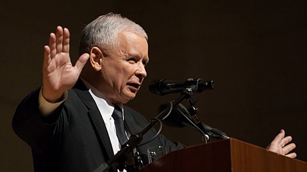 Jarosław Kaczyński w czasie spotkania z mieszkańcami Kielc.