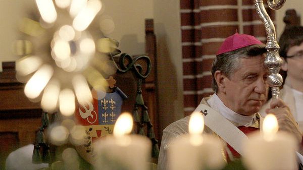 Metropolita szczecińsko-kamieński arcybiskup Andrzej Dzięga