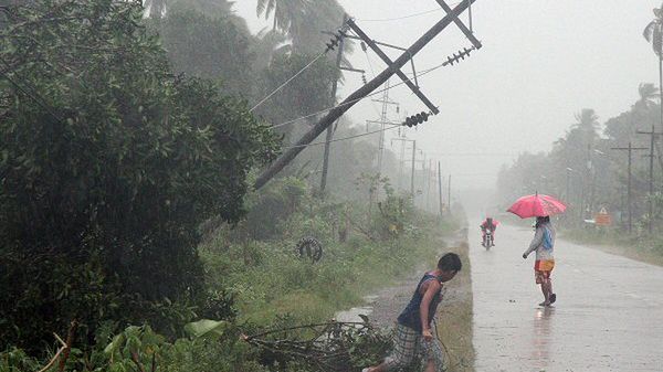 Miasto Tagum po przejściu tajfunu Bopha
