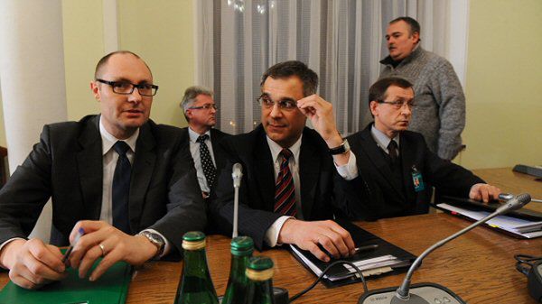 Rzecznik NPW płk Zbigniew Rzepa i szef Wojskowej Prokuratury Wojskowej w Warszawie prok. Ireneusz Szeląg podczas posiedzenia sejmowej Komisji Sprawiedliwości i Praw Człowieka