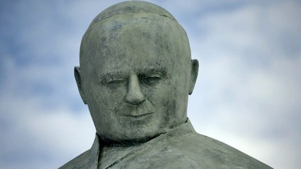 Pomnik Jana Pawła II w Rzymie