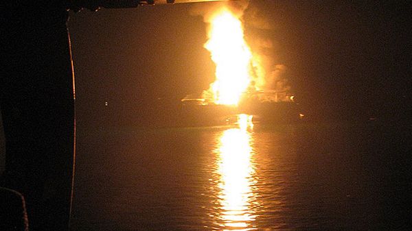 Wybuch na platformie Deepwater Horizon - zdjęcie archiwalne