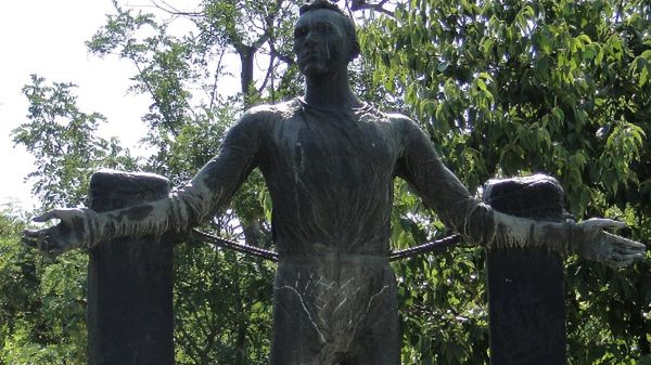 Pomnik Iwanowa-Szajnowicza w Salonikach