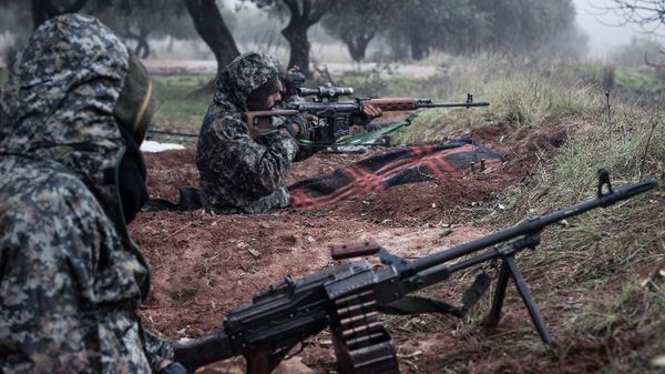 Rebelianci przejęli lotnisko Taftanaz