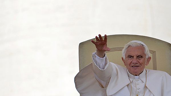 Papież, Benedykt XVI