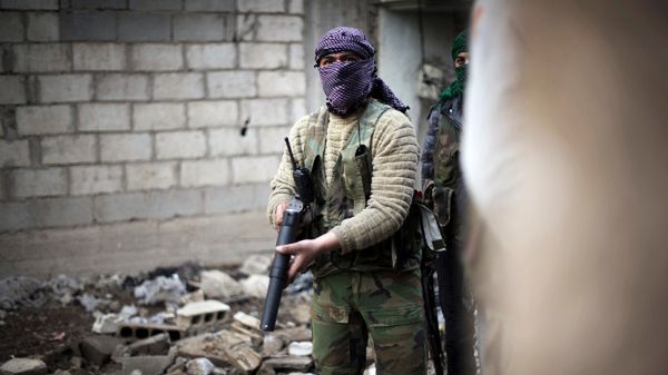 Syryjski rebeliant, Deiz Ezzor