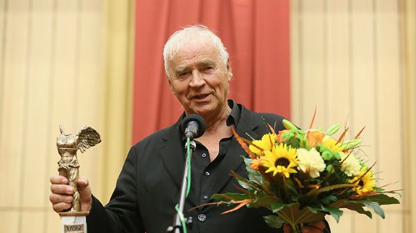 Prozaik, dramaturg, scenarzysta Janusz Głowacki