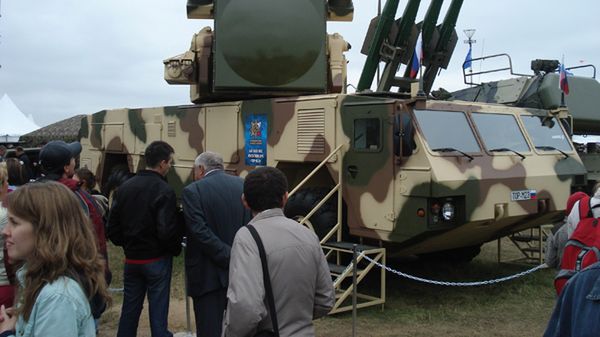 Mobilna wyrzutnia przeciwlotnicza Tor-M2