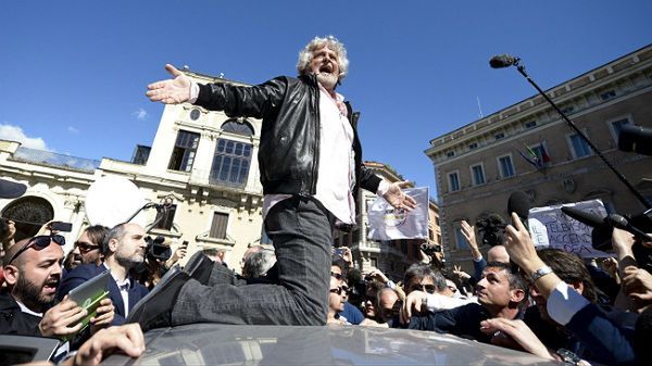 Beppe Grillo, założyciel Ruchu Pięciu Gwiazd