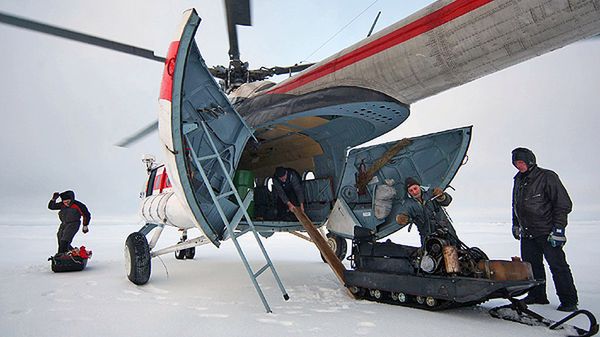 Rosyjscy naukowcy na biegunie północnym w 2009 r.