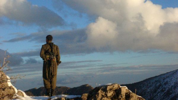 Kurdyjscy bojownicy wycofują się z Turcji