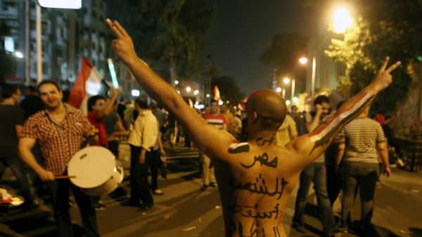 Radość na ulicach Kairu po odsunięciu od władzy Mursiego