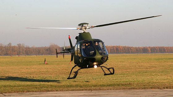 Śmigłowce SW-4 "Puszczyk" - maszyna tego typu spadła na teren lotniska w Dęblinie (zdj. arch.)