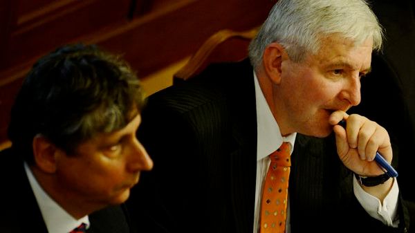 Od lewej: minister finansów Jan Fischer i premier Jirzi Rusnok
