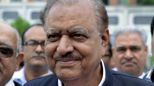 Mamnoon Hussain