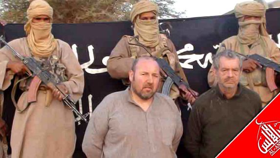 Porwani przez islamistów Francuzi - Philippe Verdon po prawej