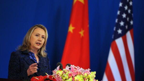 Hillary Clinton podczas inauguracji Strategicznego i Gospodarczego Dialogu USA-Chiny
