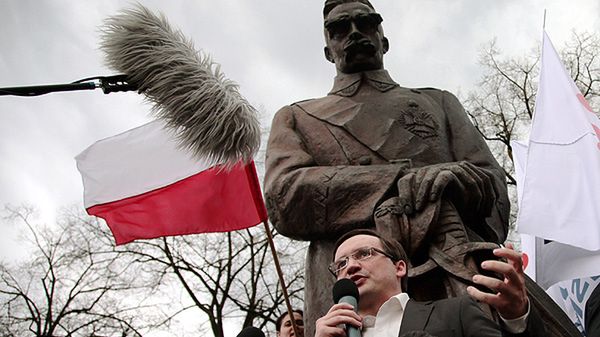 Zbigniew Ziobro podczas marszu w obronie wolności i TV Trwam