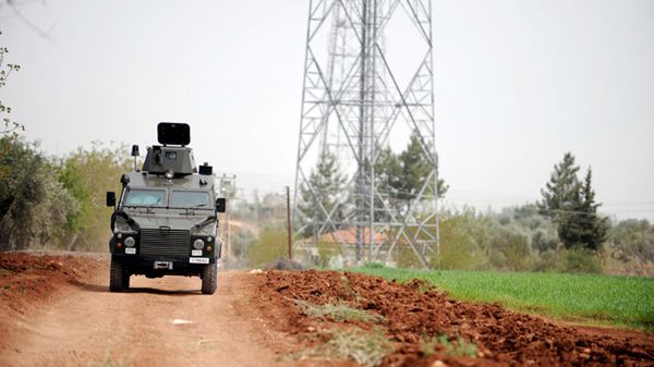 Turecki patrol wojskowy w Kilis przy granicy z Syrią