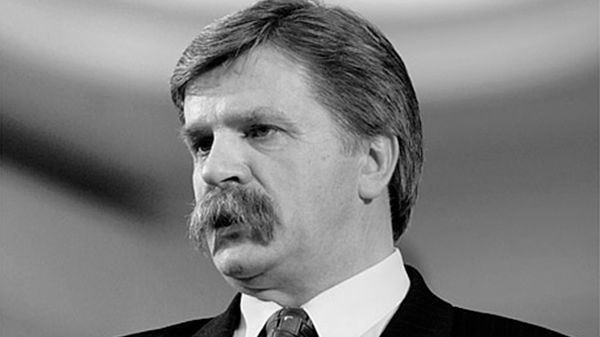 Krzysztof Putra zginął 10 kwietnia 2010 roku w katastrofie lotniczej pod Smoleńskiem